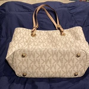 Michael Kors Jet Set Tote Shoulder Bag